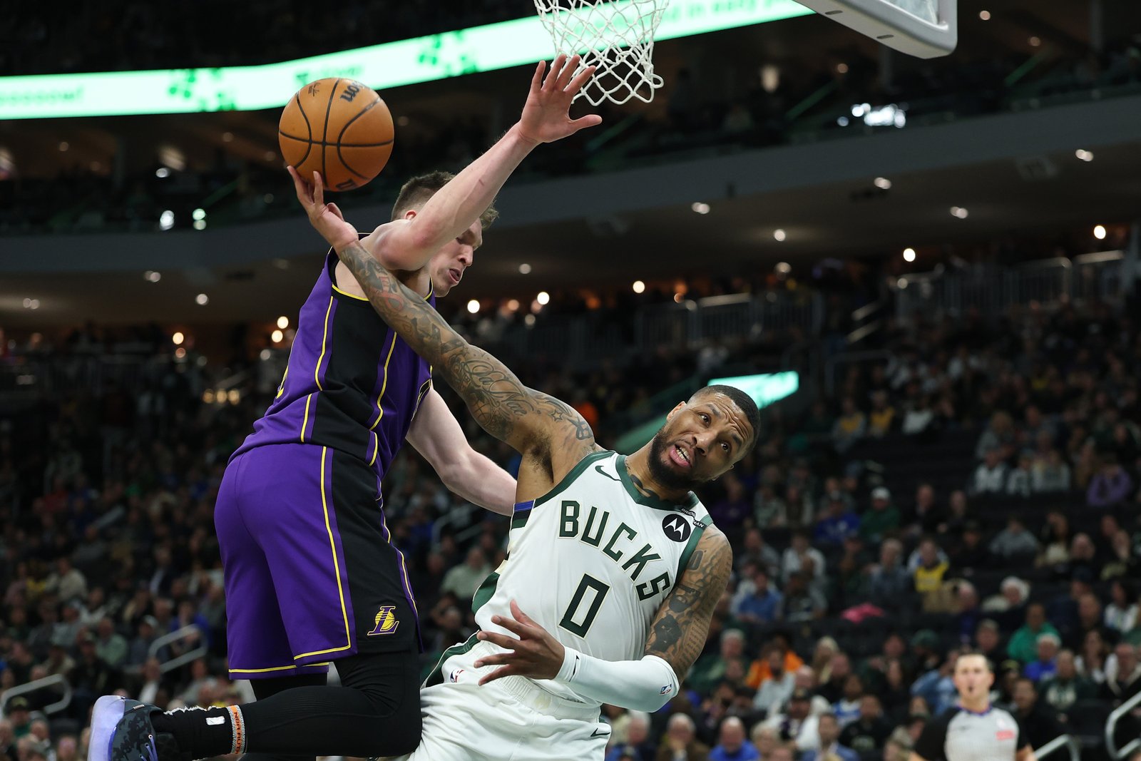 Bucks' Daman Lillard Tests Tested in front of the matchup vs lakers