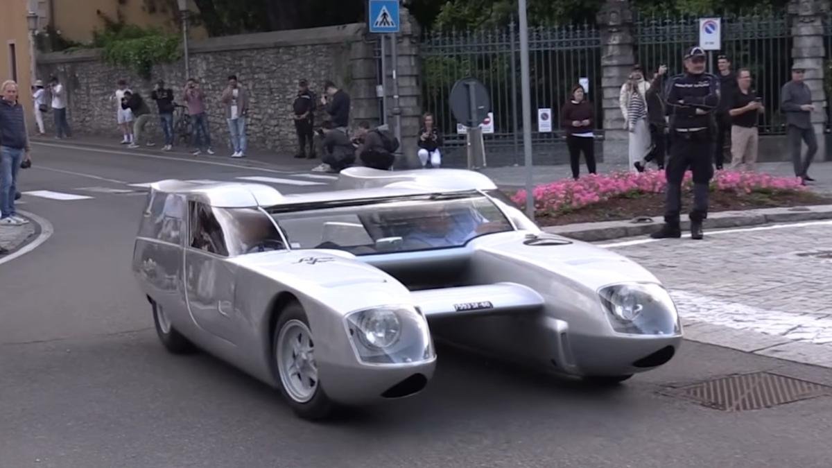 Crazy Classic Car: Silver Fox Protypype