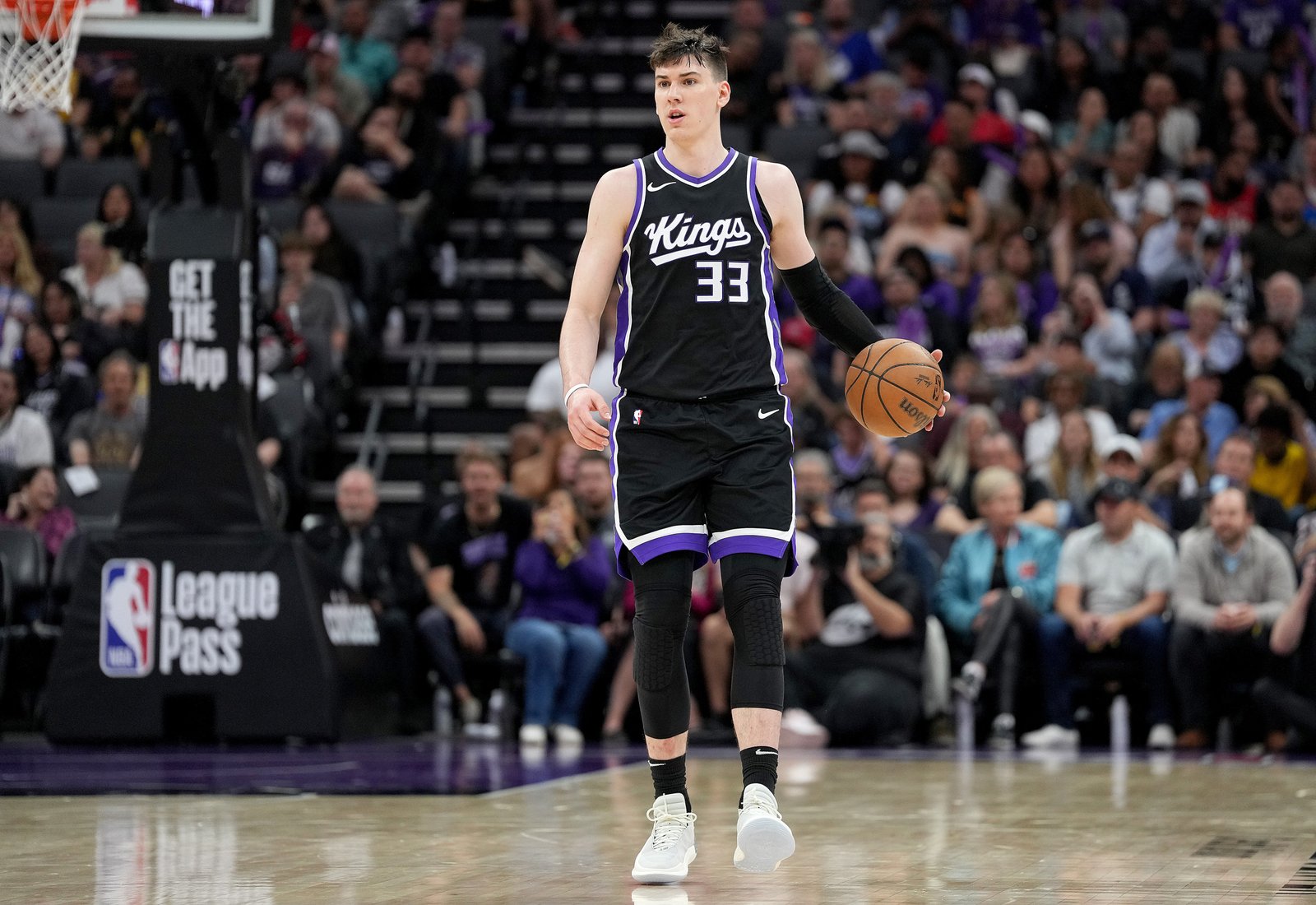 Lakers make intriguing $ 12 million signature to start the free agency NBA