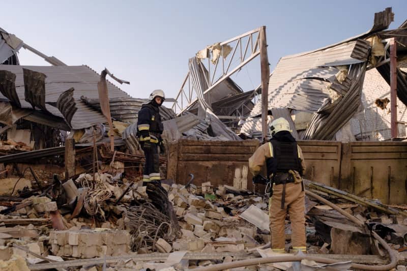Overnight Russian Nursery books, killing two