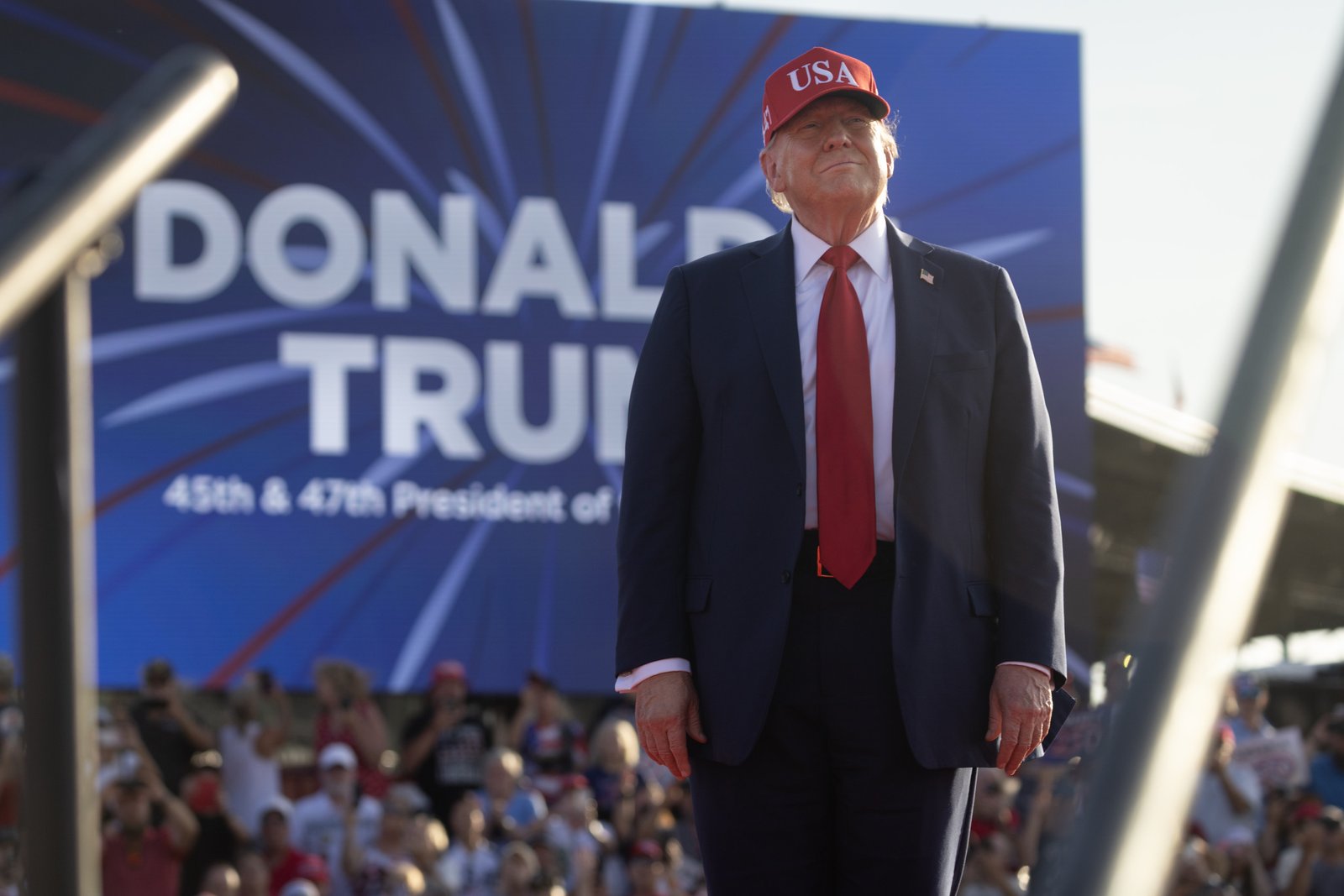Federal judge stops Trump plan for migrant deport to south-south