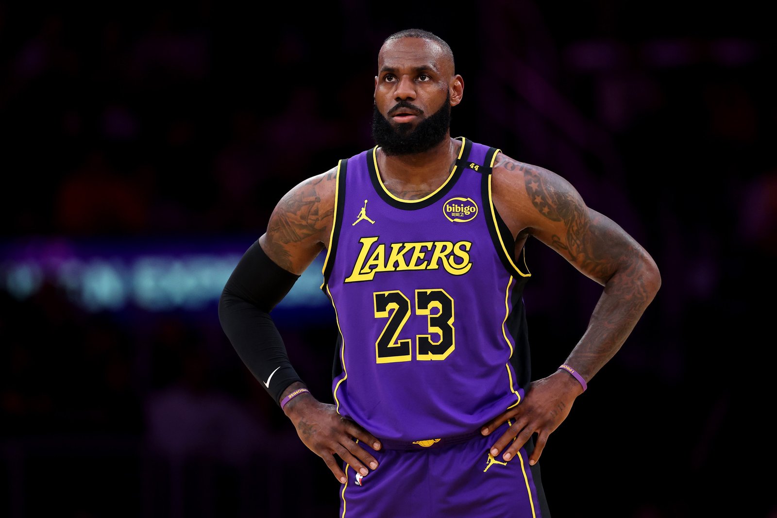 Lebron james Ideh ties knks by offseason splash move