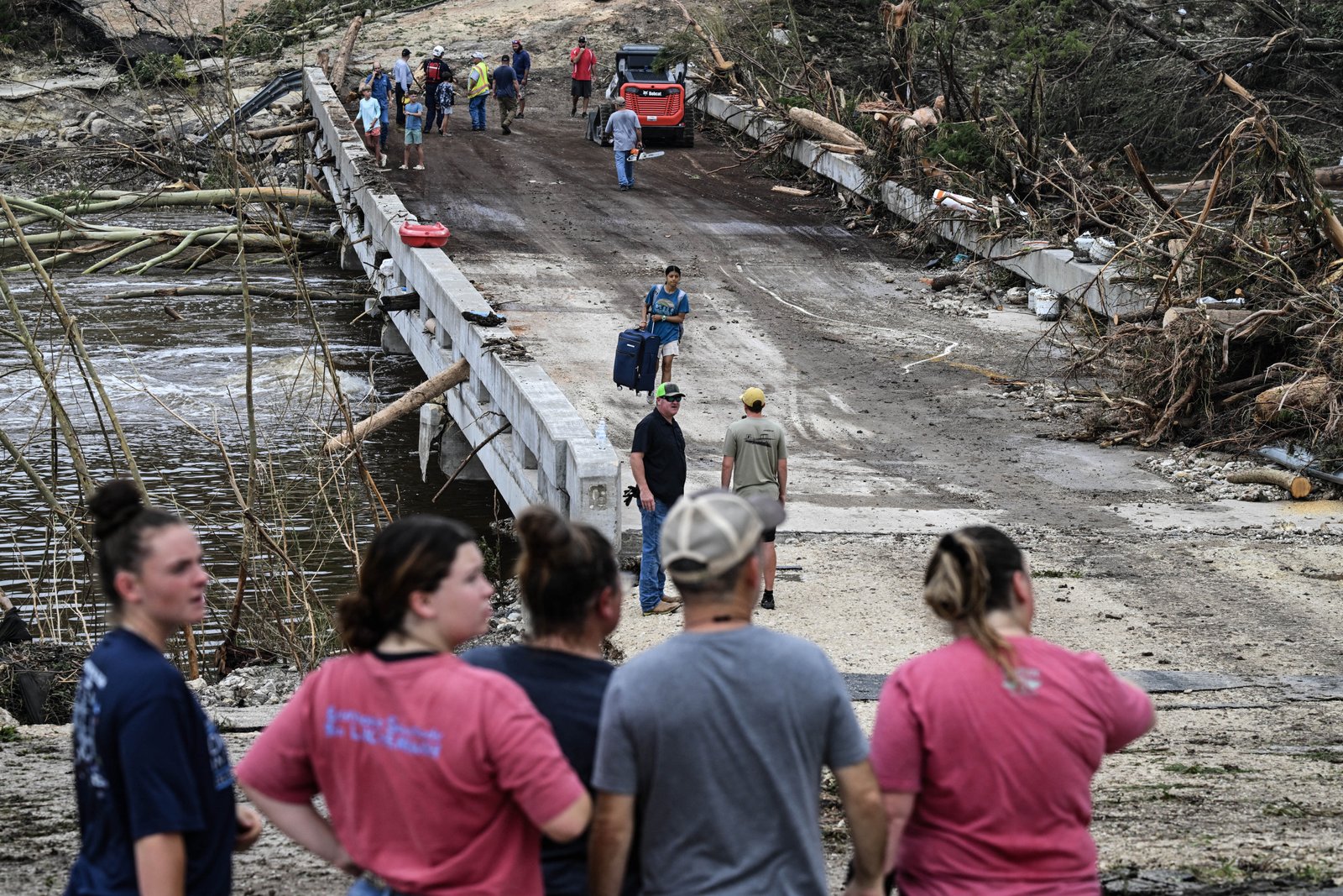 Donald Trump signs of disaster disaster for dead Texas flood