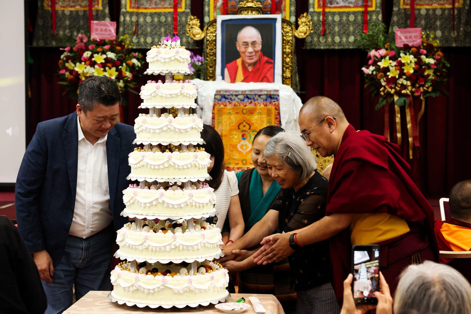 Thousands gathered for the 90 anniversary of Dalai Lama in India