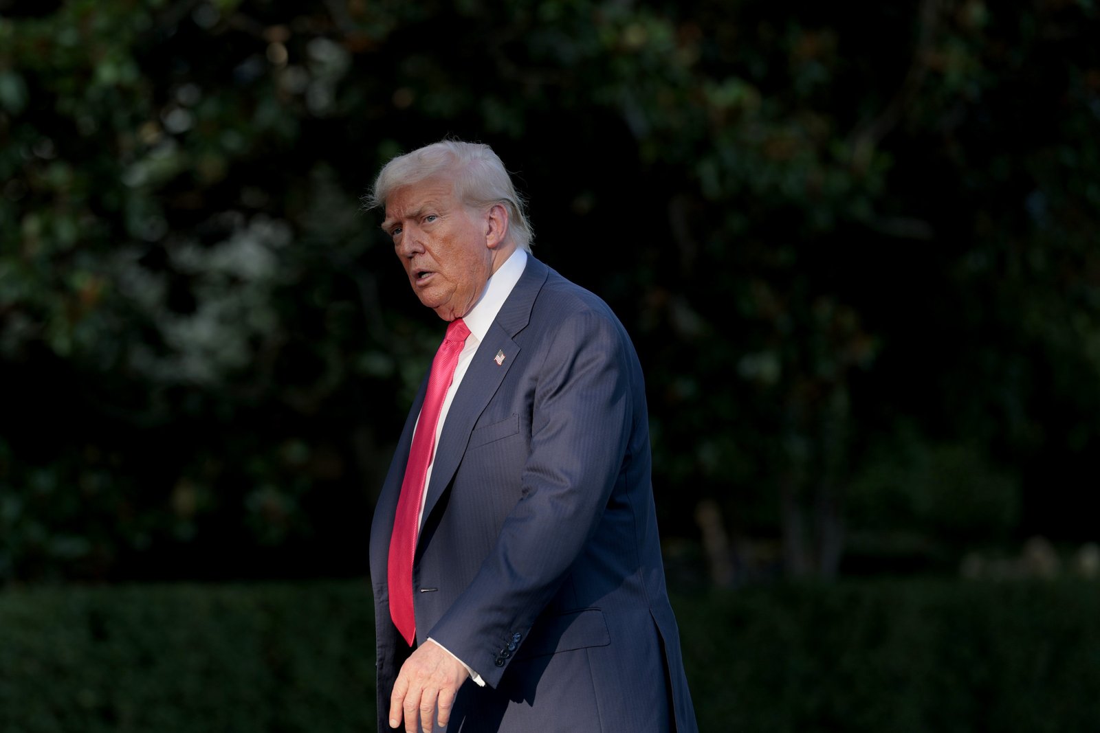 Donald Trump attacks her own supporters about Jeffrey EpSTein interest