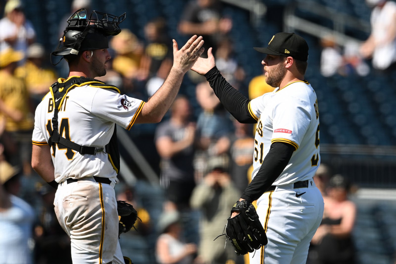 David Bednar's price increases like Yankees, Tigers, Dodgers are looking for bullpen help