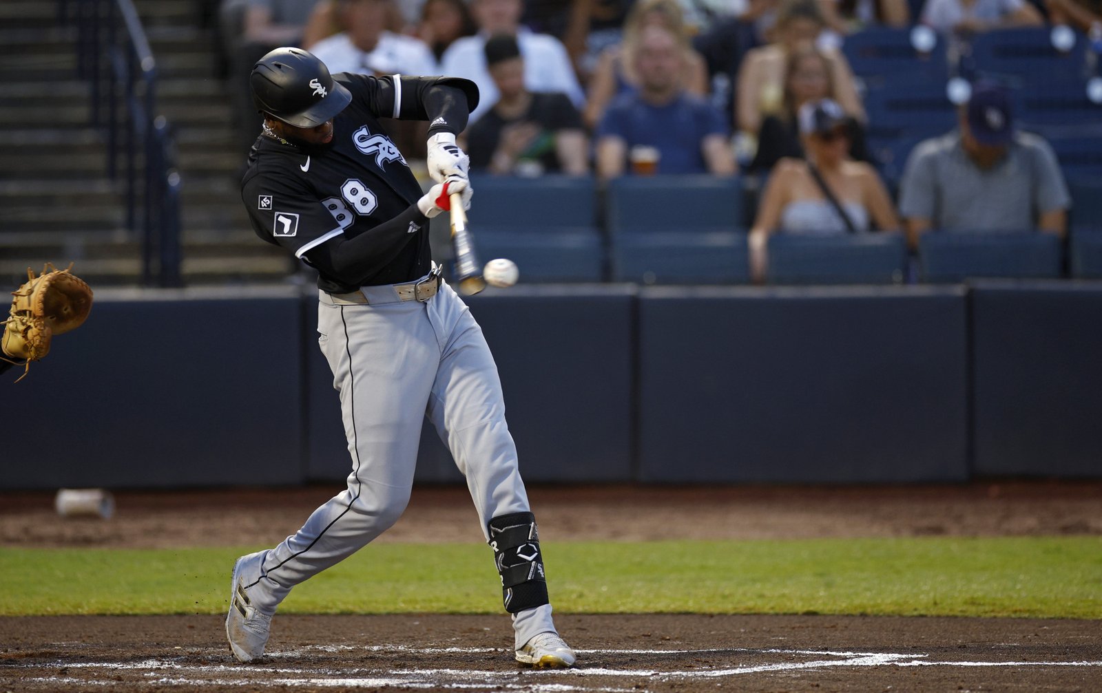 Bianco's SOX has been reported to Luis Robert Jr. Before the mlb trade deadline