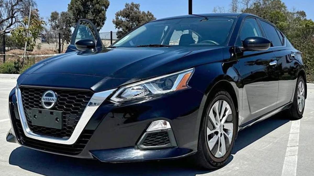 Nissan remembers more than 480k vehicles for sudden motor failures
