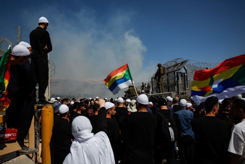 'We witness terrocially, "Israeli durace says from Syria