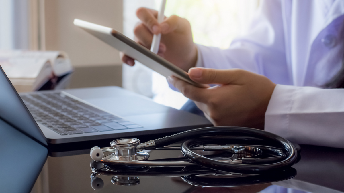 Thing to know about Australian doctor suspended on "social media posts"