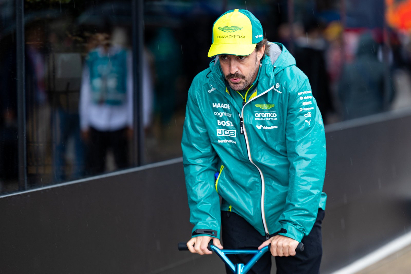 Fernando Alonso Leuning the steamer after Aston Martin Strategies