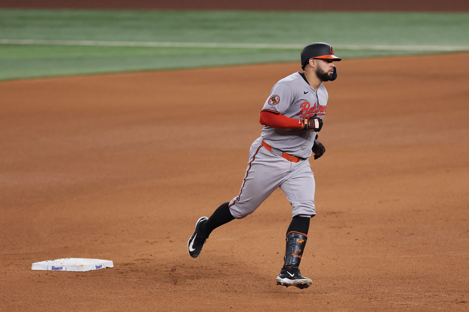 Yankees could meet with all-star catcher to long-term depth