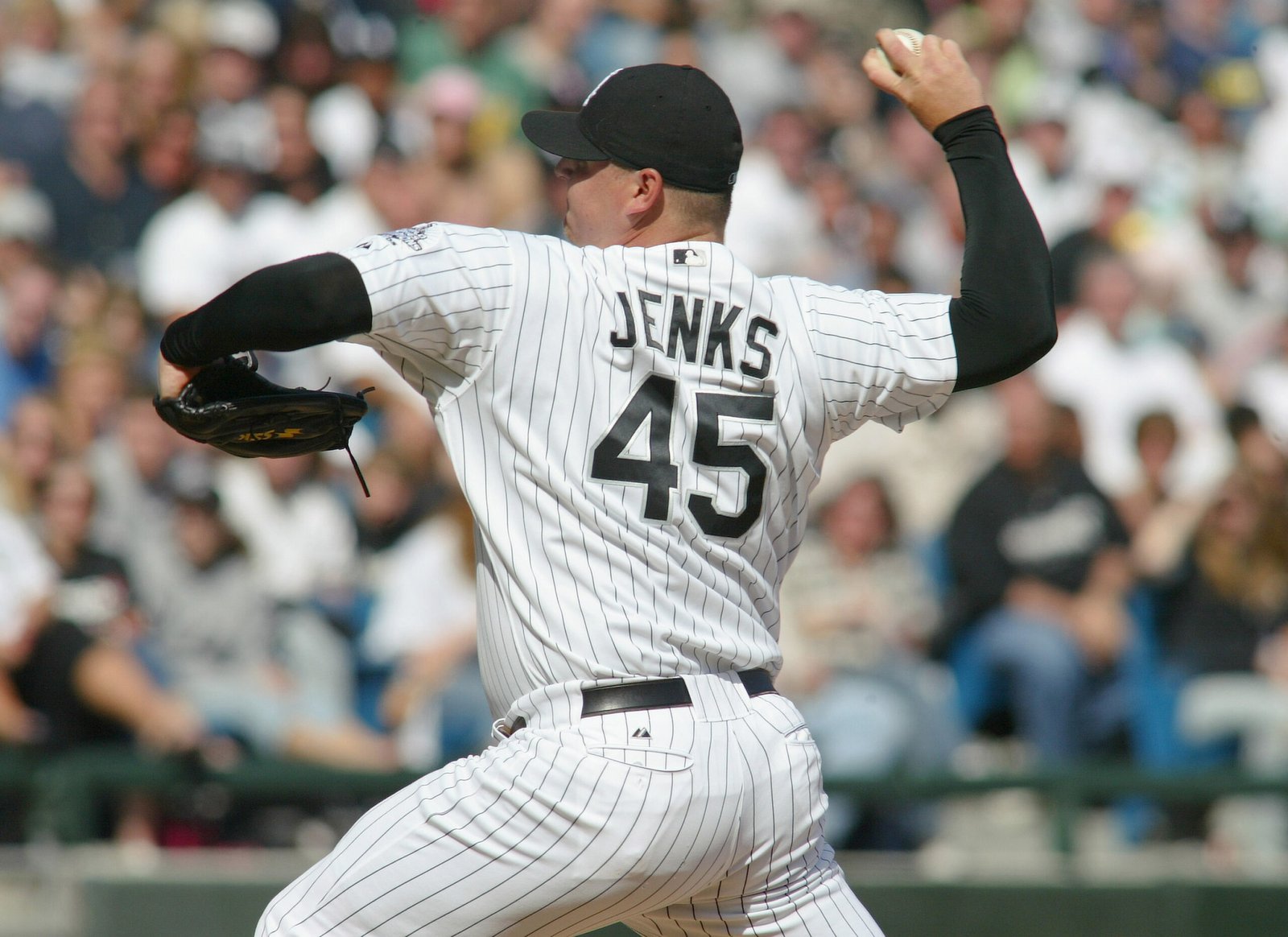 Ex sox White, Red Sox Hurler, World's World Champion Songs to just 44