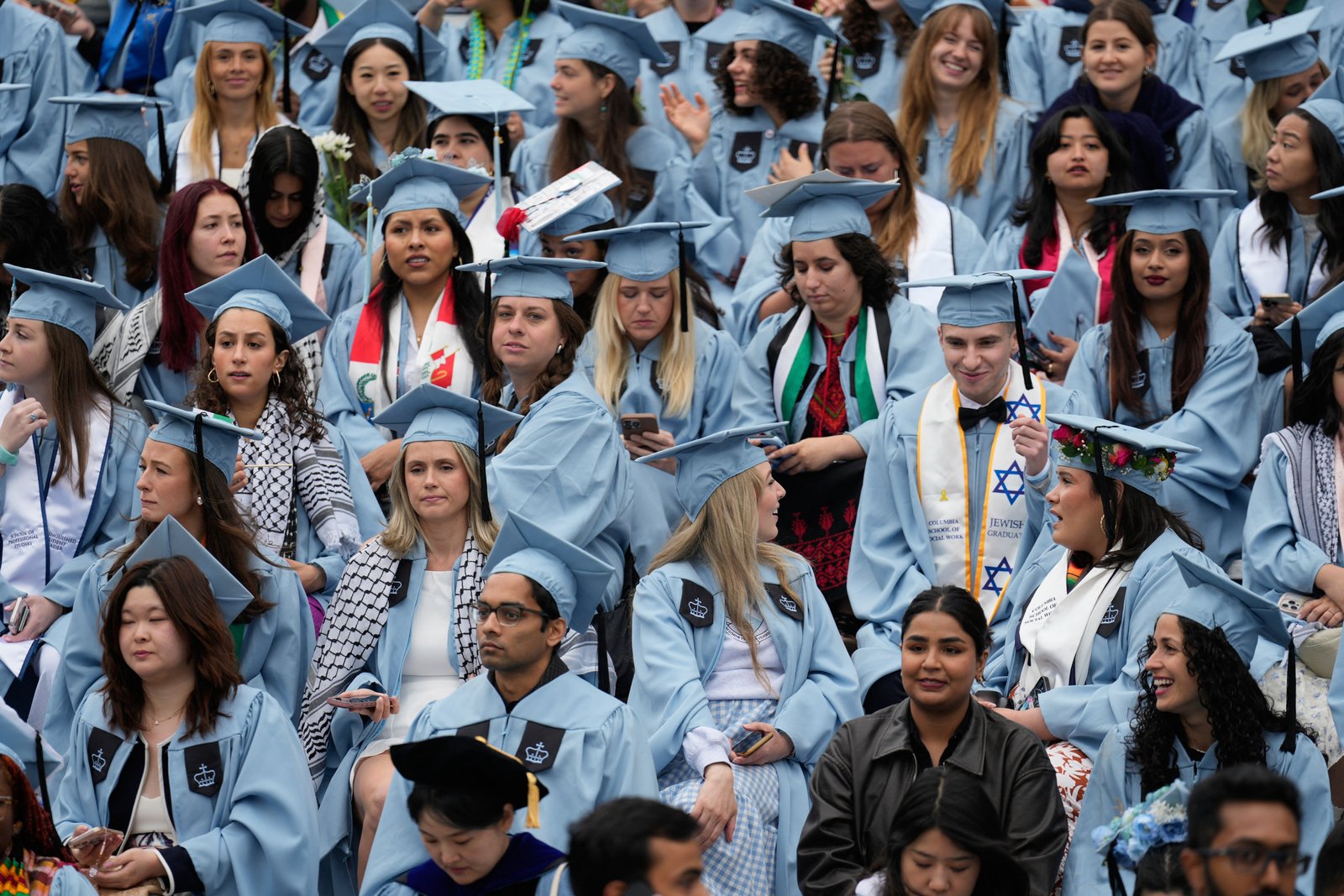 Almost half of the families don't see each other more university as a good investment: Author