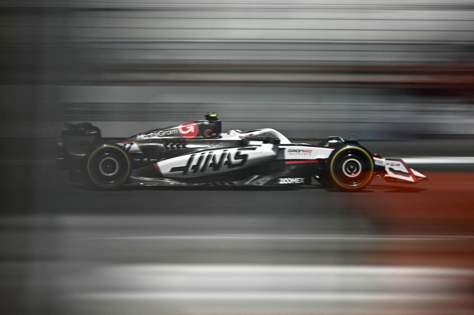 Shae F1 F1 receives purchase offers: "Really push"