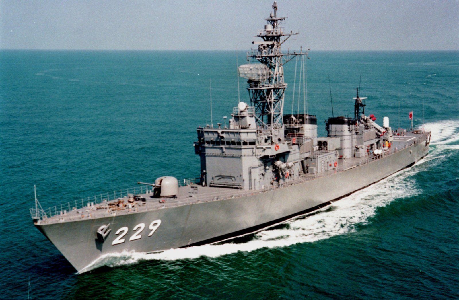 All alley thinks the naval powers increase in the threat of China in the territory