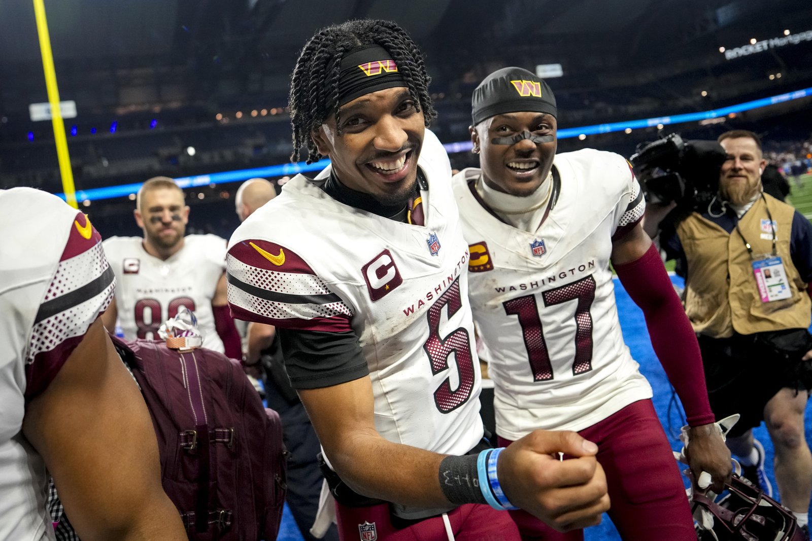 Ex-NFL TTB cam newton asks difficult Jayden Daniels asks