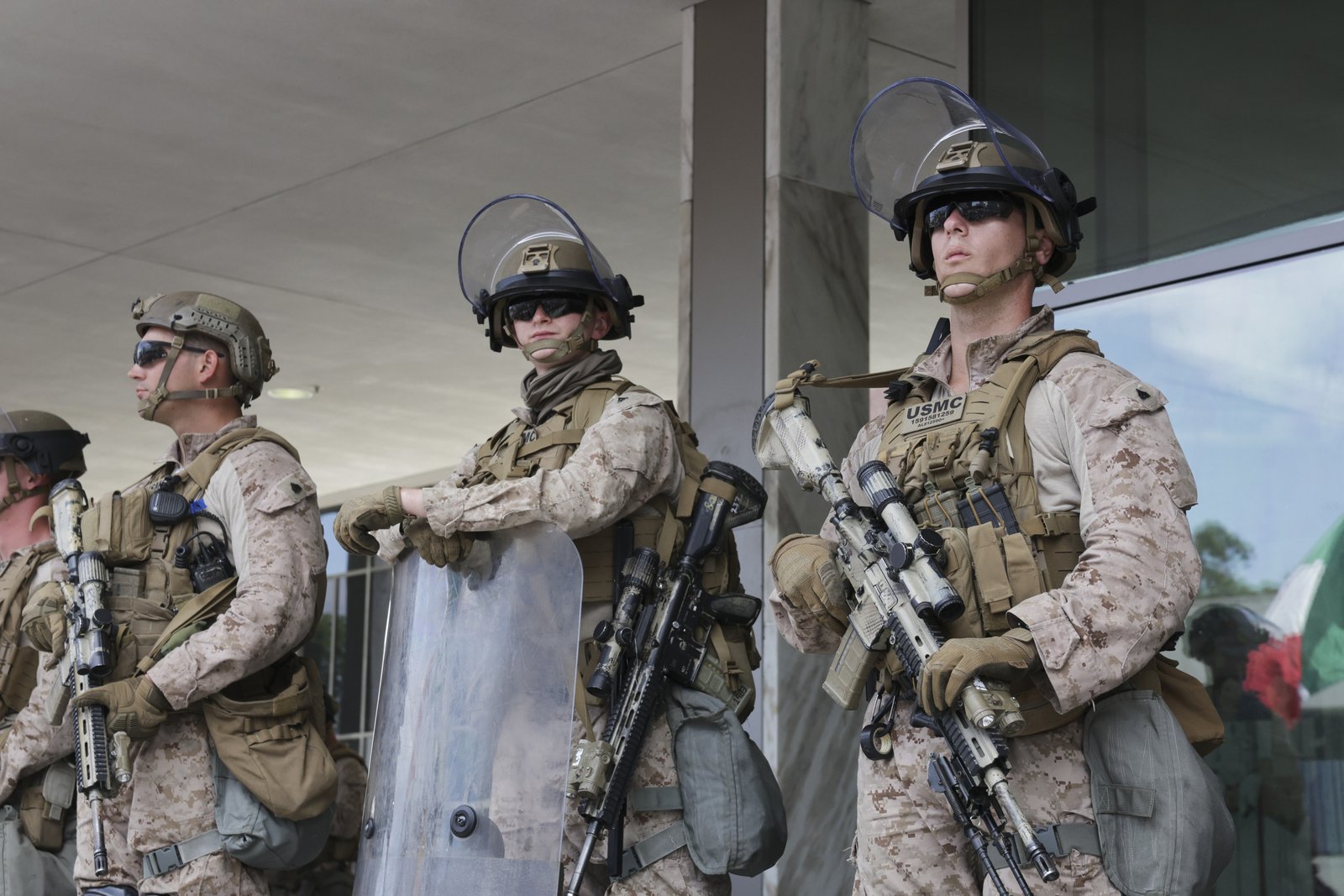 Trump Administration Sends Hundreds of Marine for Florida to help ice