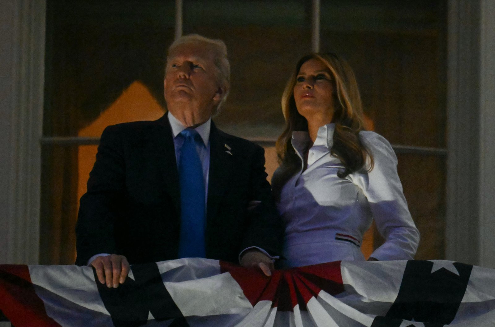 Melania Trump Copies banking of the mark of the mark in the 4th of July