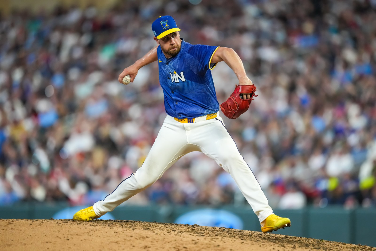 Dodgers will acquire relaxing gems, send more prospective prospect