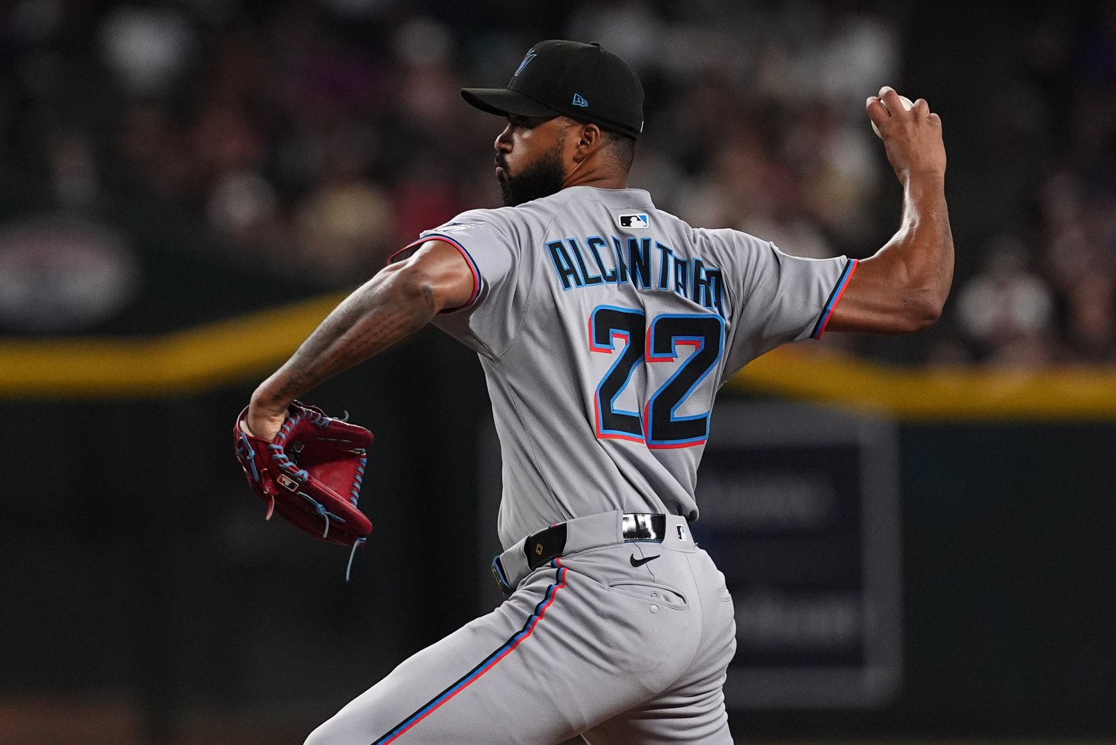 The Executives MLB as long as the length of the Starter Marlins' length are traded