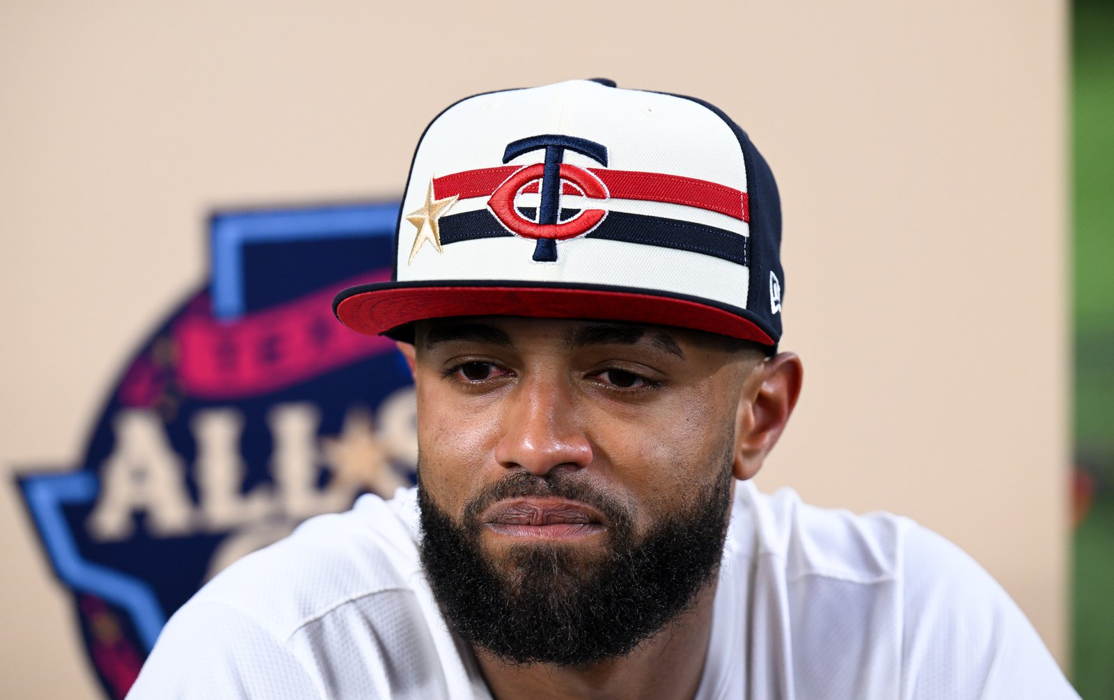 Puppies make trade for all-star verse: Reports