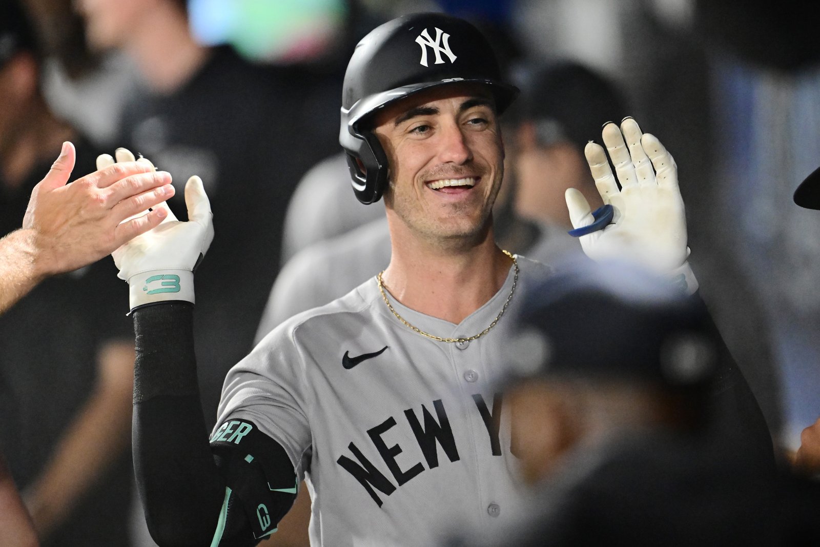 Yankees originated to sign $ 80 million Star Outfielder to the large extension of the contract