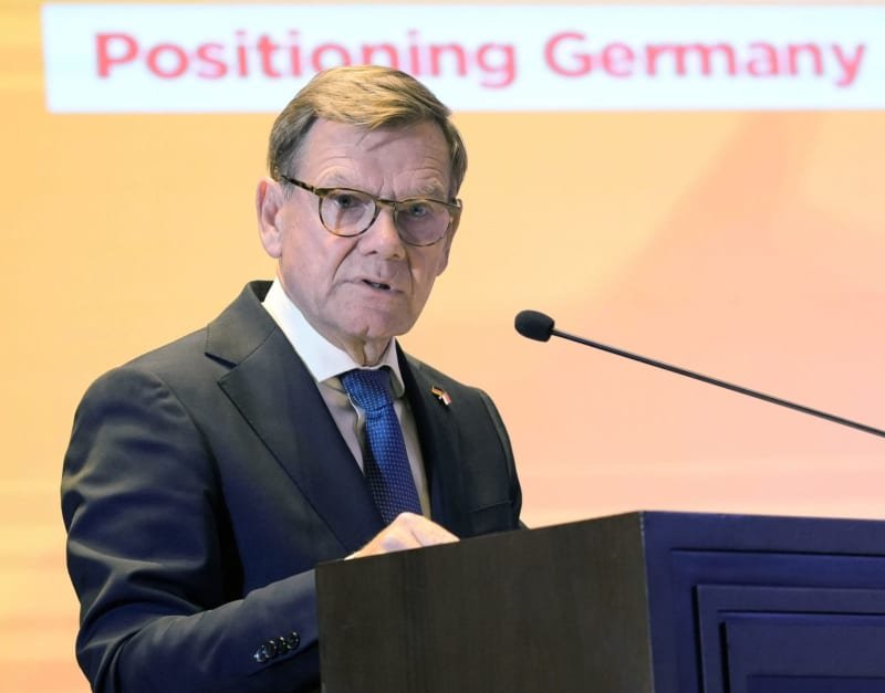 Qualified workers in the fire as the Waughy Germany of Germany