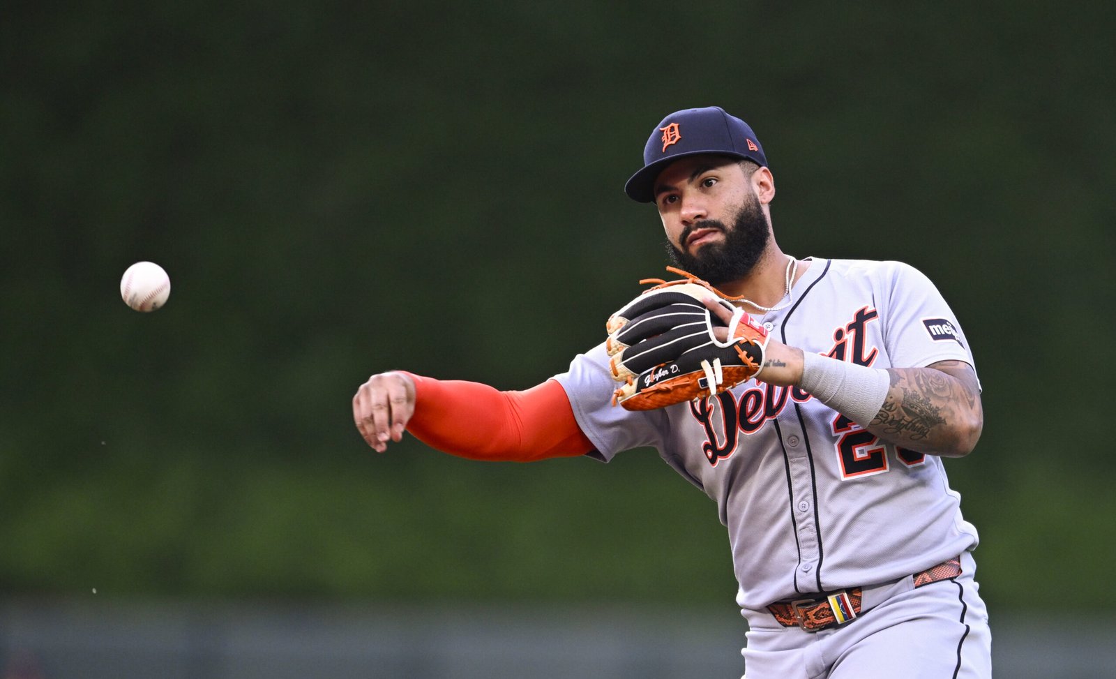 The Earth's Blockbuster Tigeth of the Earth of Earth $ 116.5m All-Star to replace Torres Gleyber