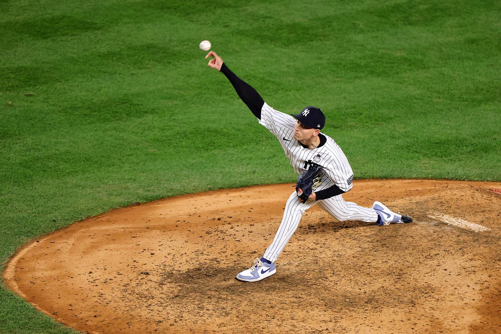 Bolting stuffing Yankees for Lowly division rival returns sense after last report