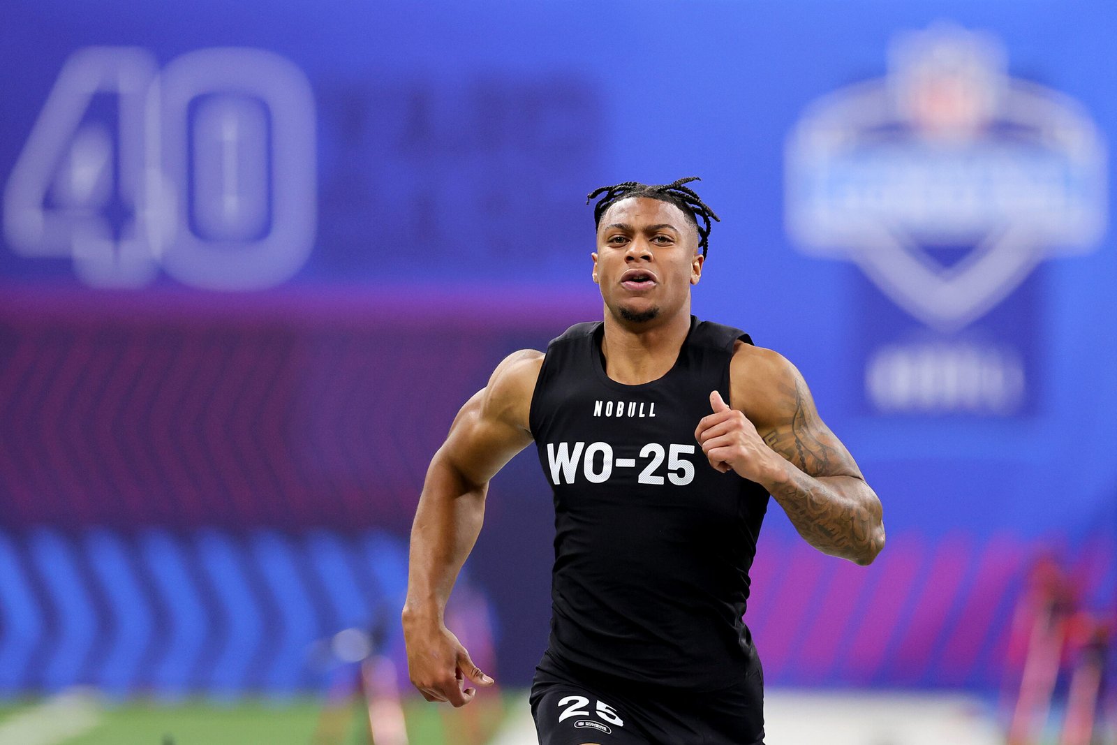 Saints hosting the hunger son's son for workout